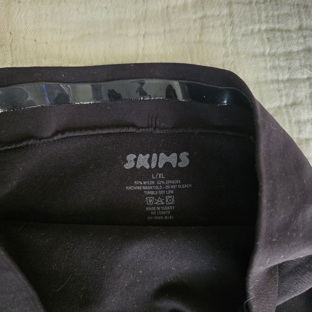 New Skims Mid-Waist Brief Size L/XL - Picture 5 of 5